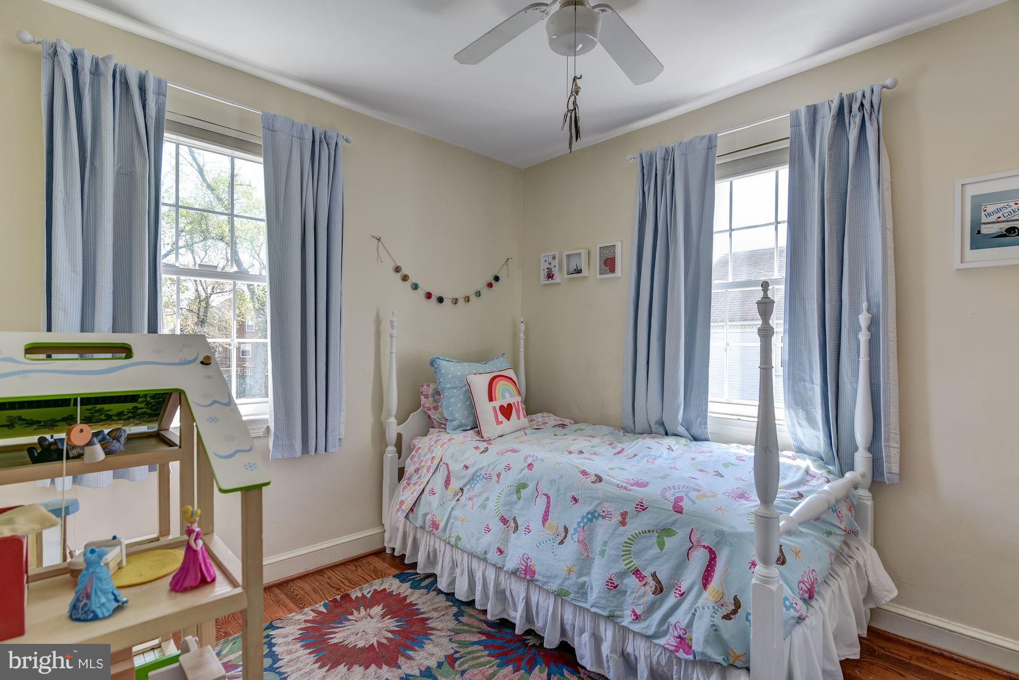 SUNSET TERRACE - Residential