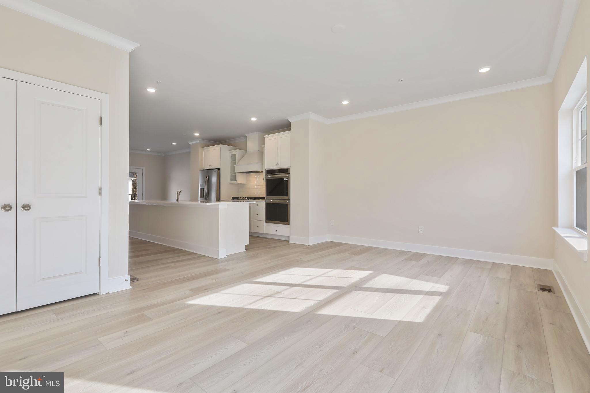 TANYARD COVE NORTH - Residential Lease