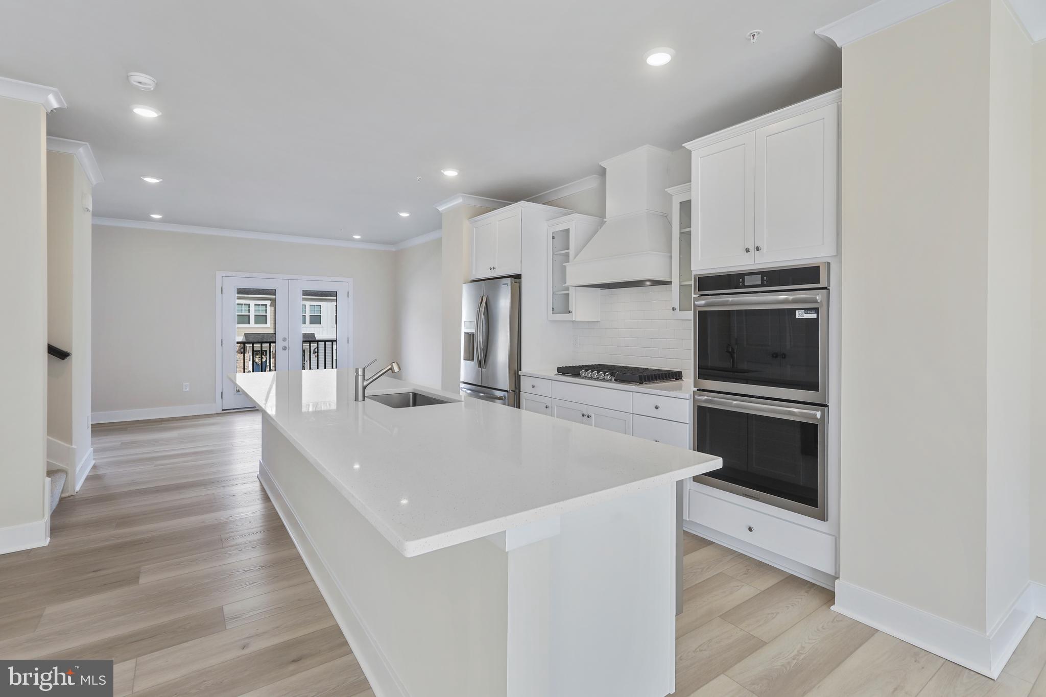 TANYARD COVE NORTH - Residential Lease