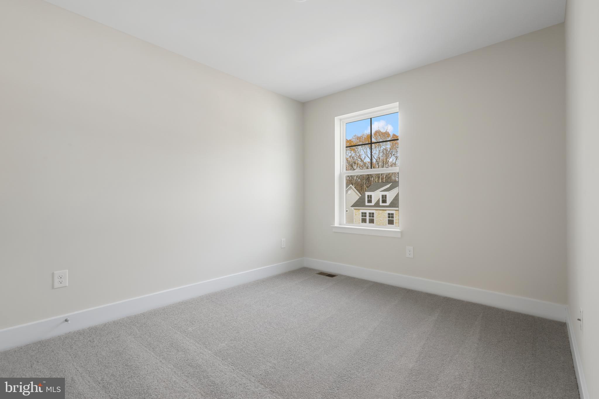 TANYARD COVE NORTH - Residential Lease