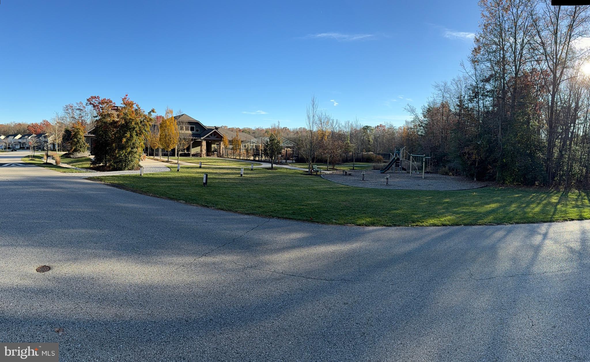 TANYARD COVE NORTH - Residential Lease