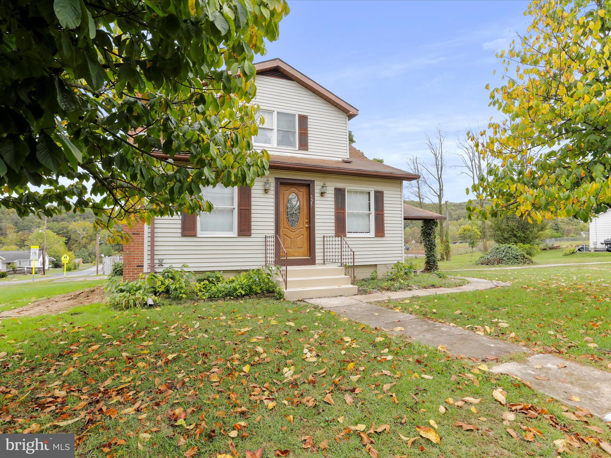 525 WINCHESTER STREET