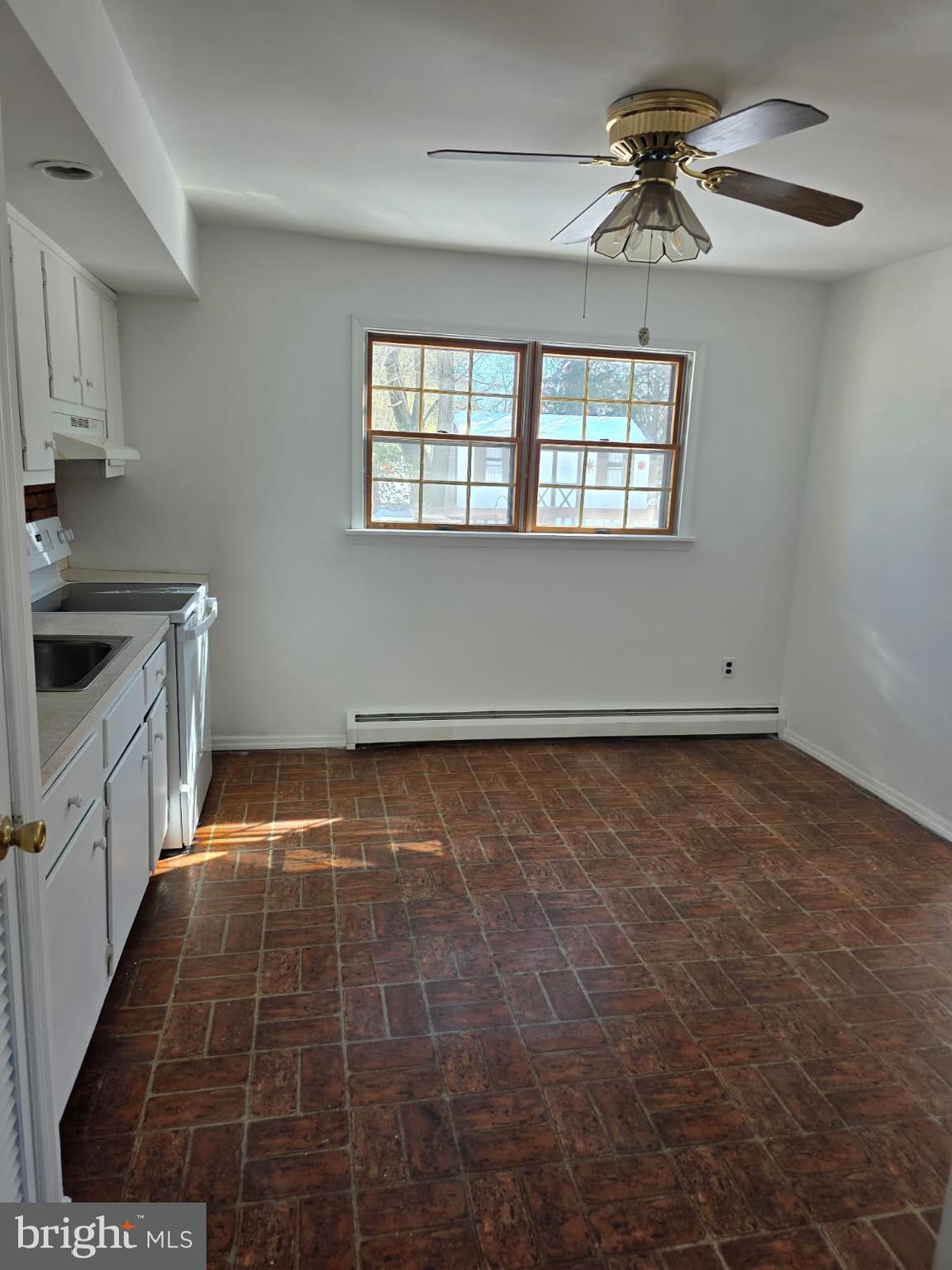 BRIAR HILL FARMS - Residential