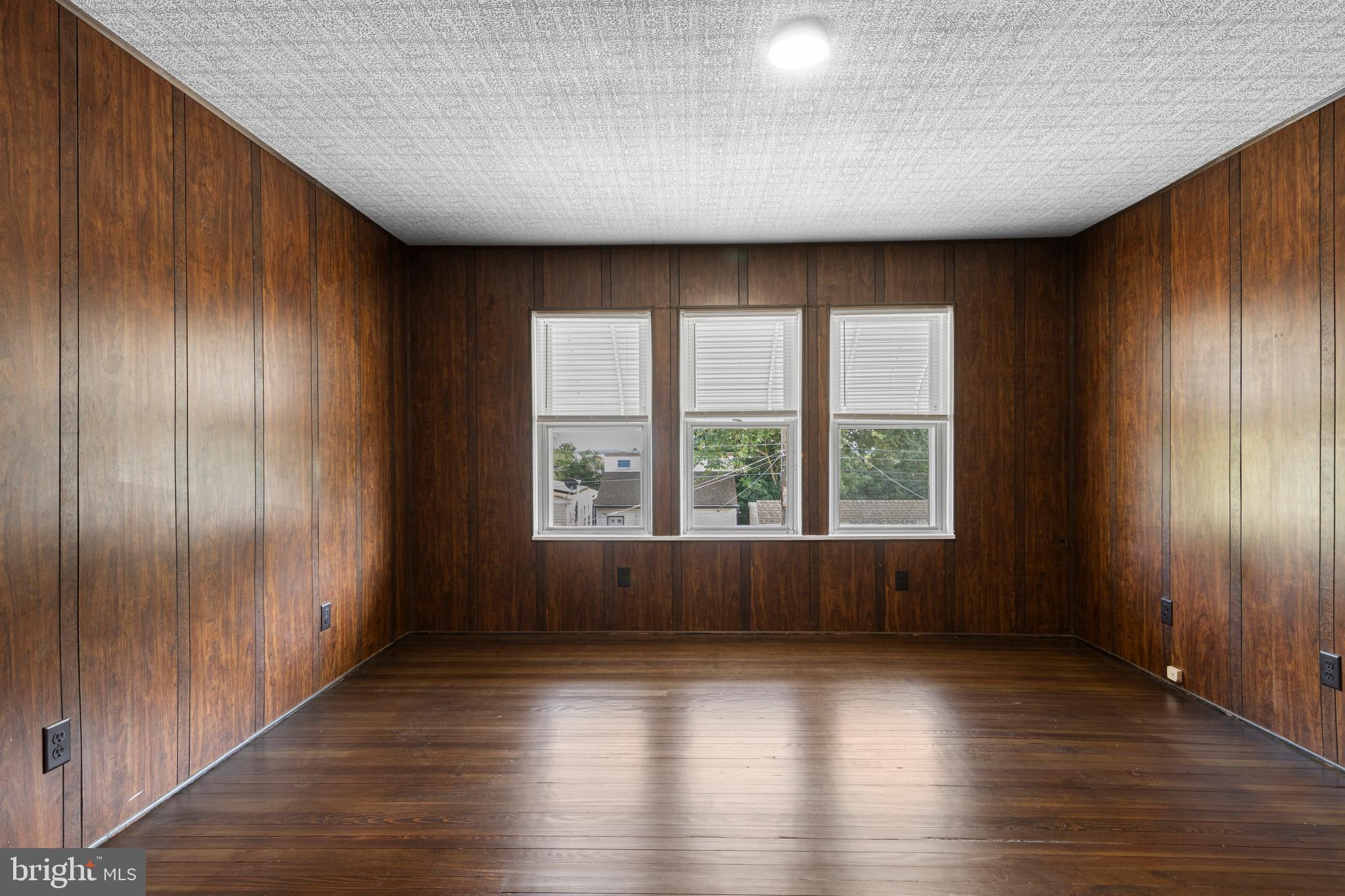 MARSHALL TERRACE - Residential