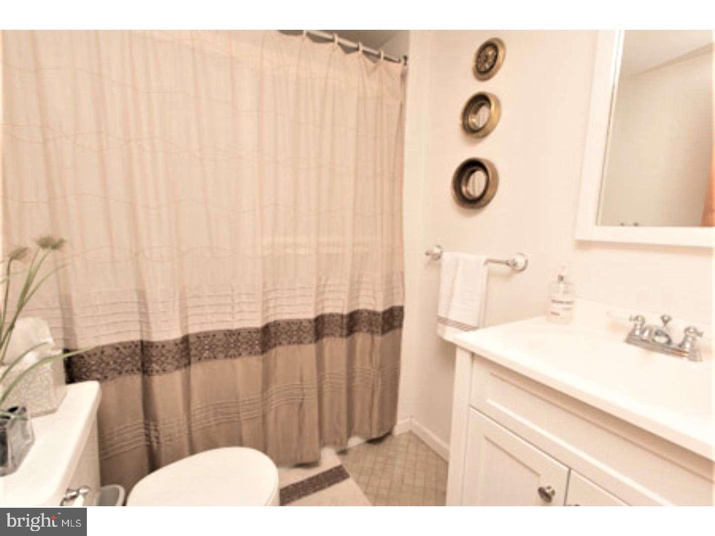 CHESTNUT HILL - Residential Lease