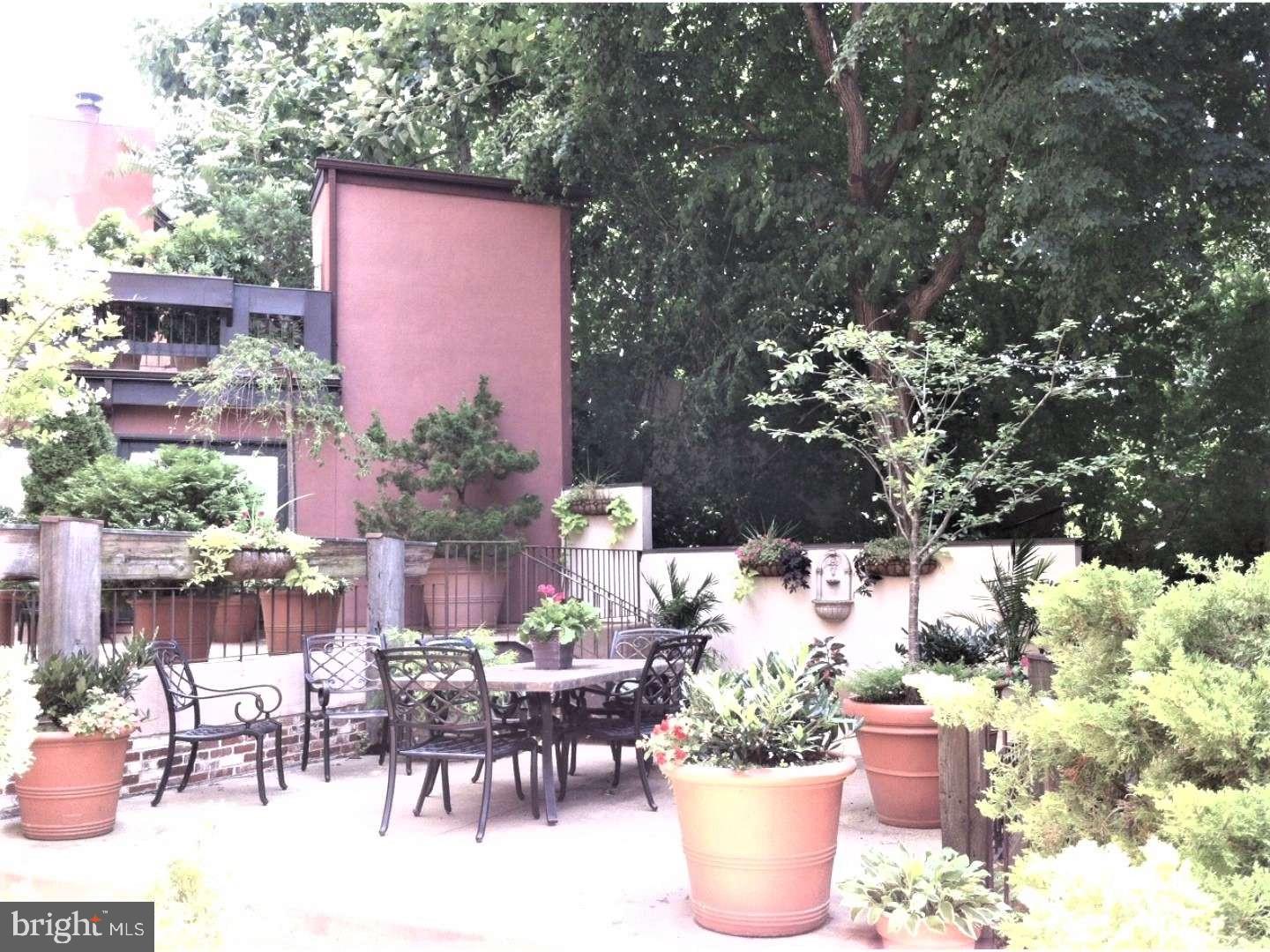 CHESTNUT HILL - Residential Lease