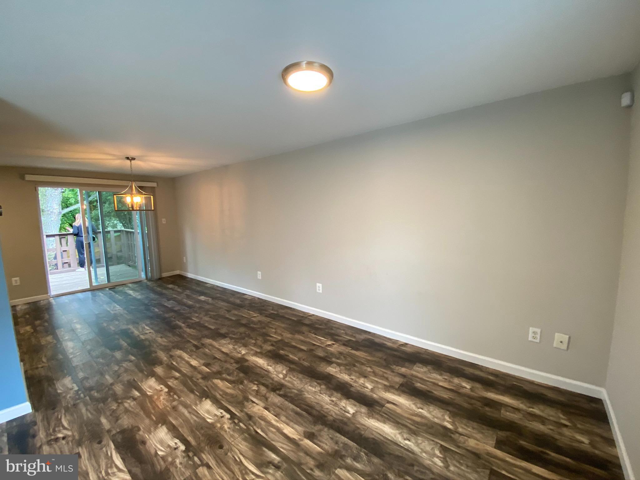 DEER PARK - Residential Lease