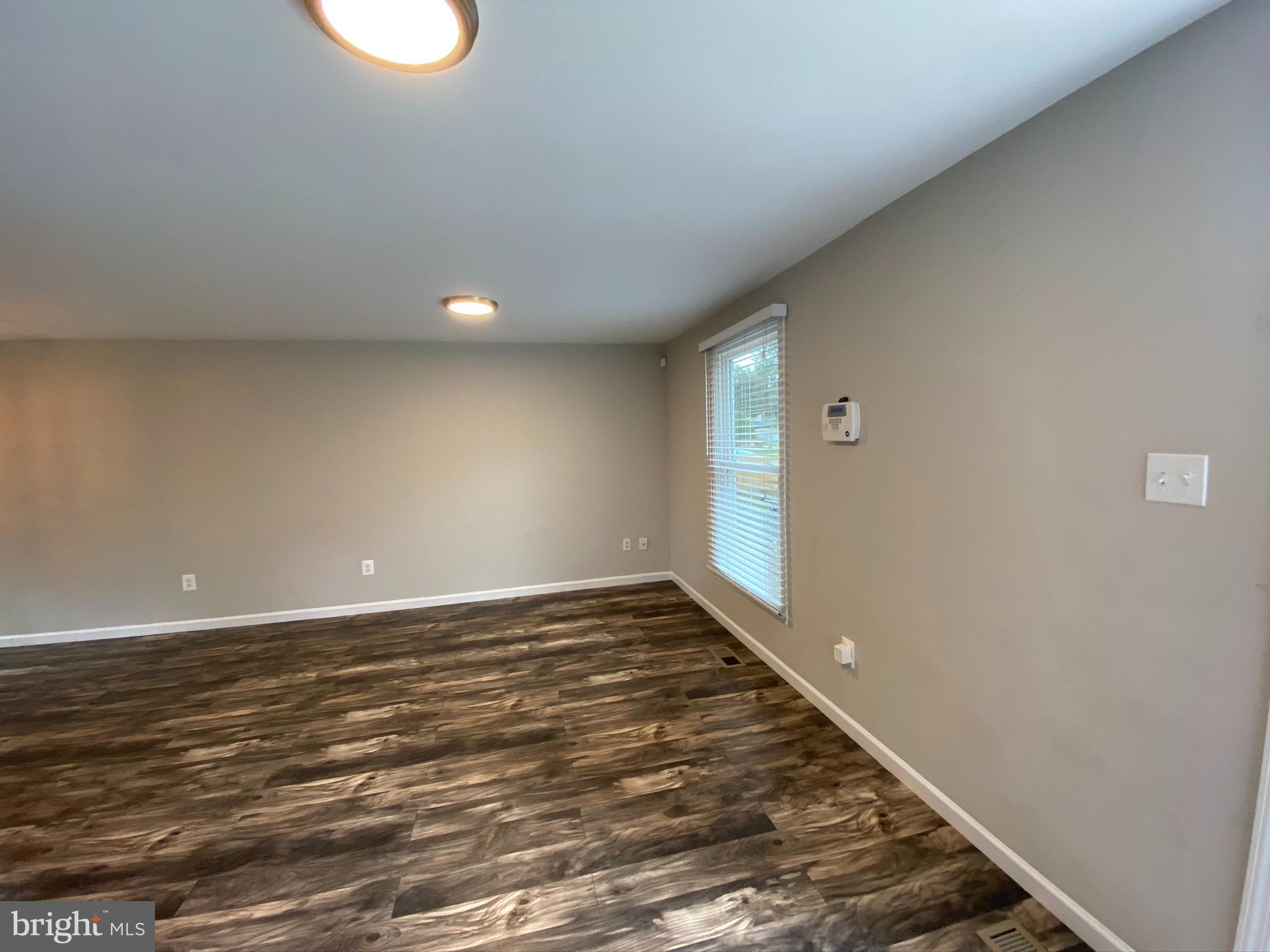 DEER PARK - Residential Lease