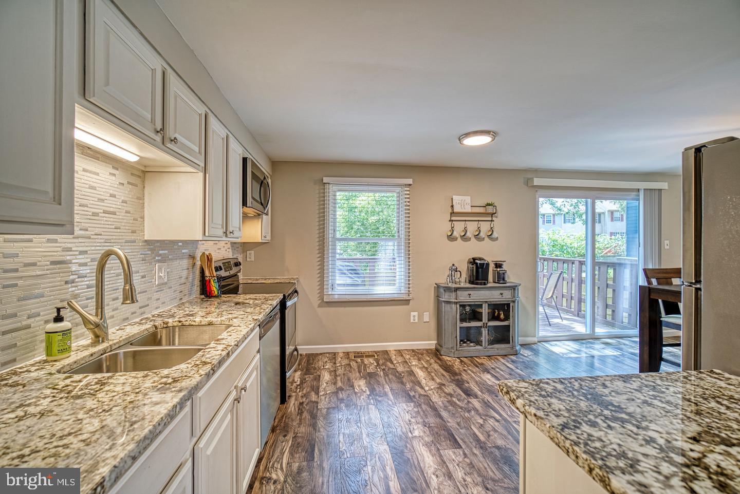 DEER PARK - Residential Lease