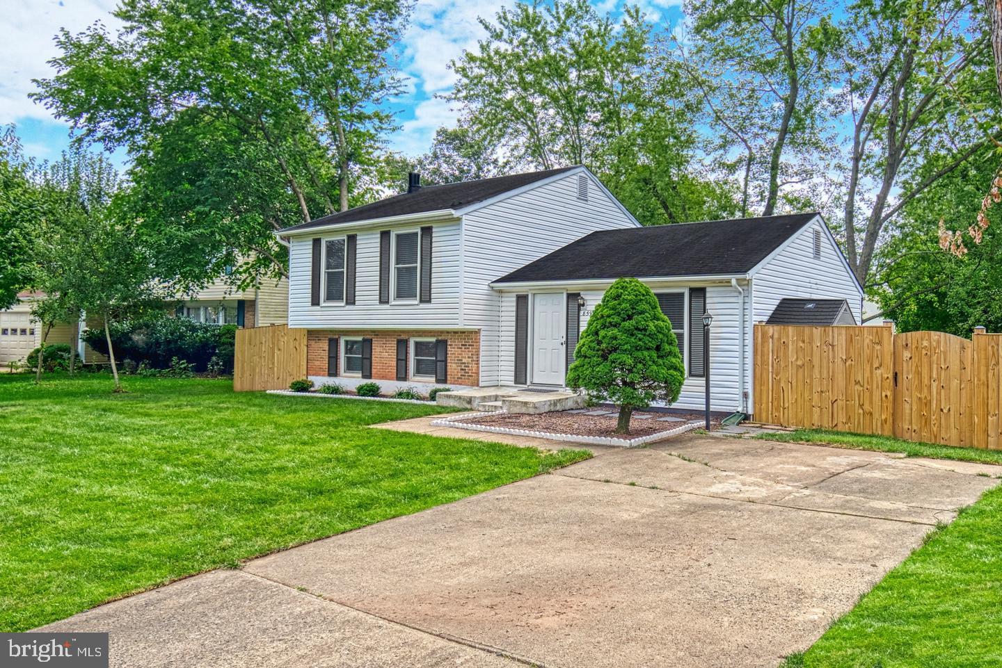 DEER PARK - Residential Lease