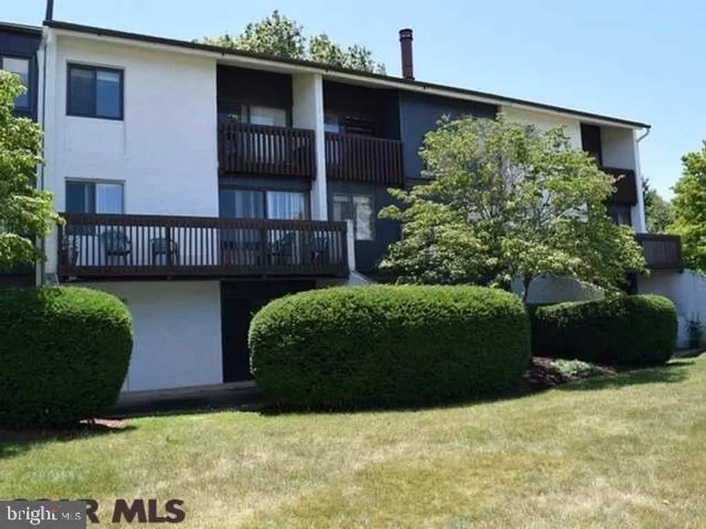 808 Stratford Drive Unit 11, State College, PA 16801