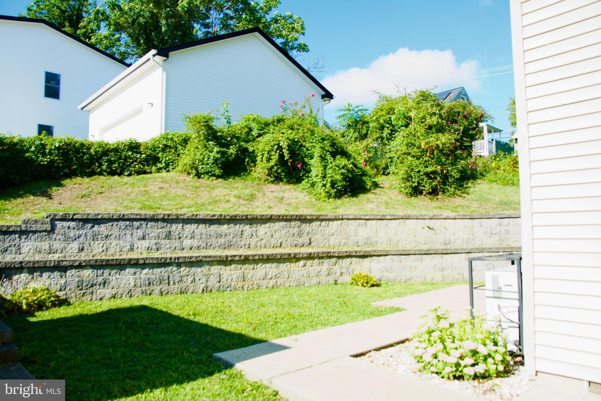 GR CAPITOL HEIGHTS - Residential