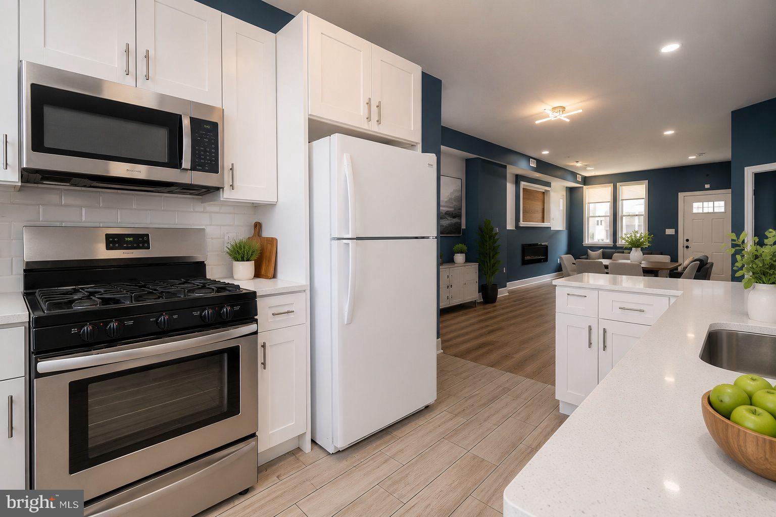 BIDDLE STREET - Residential