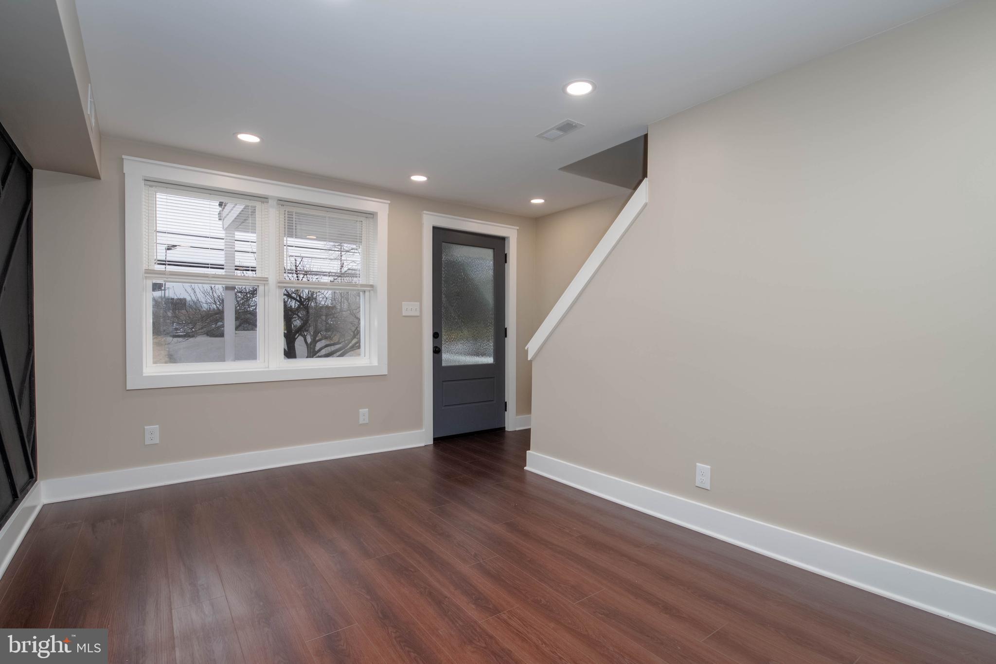 VIOLETVILLE - Residential