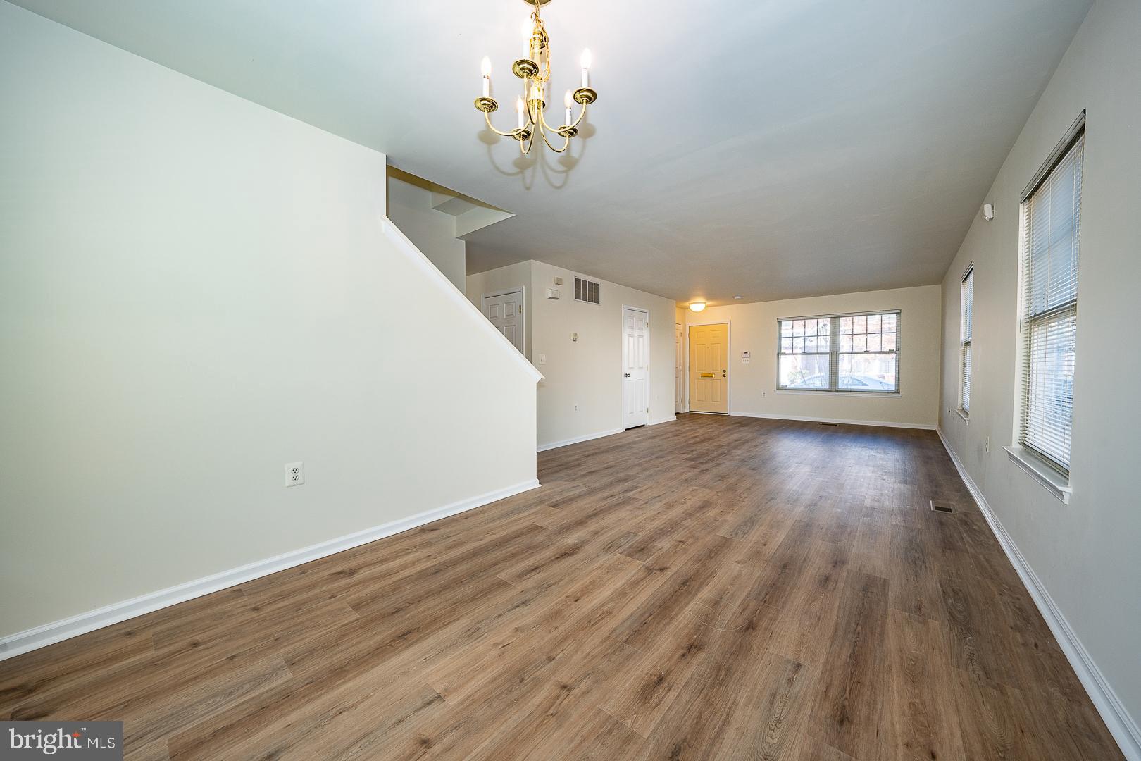 1331 S LAWRENCE STREET