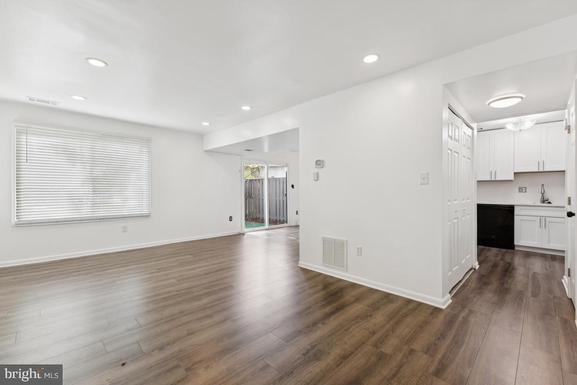 CINNAMON RIDGE CONDO - Residential