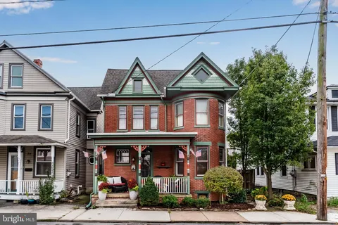 18 E Keller Street, Mechanicsburg, PA 17055 - #: PACB2044570