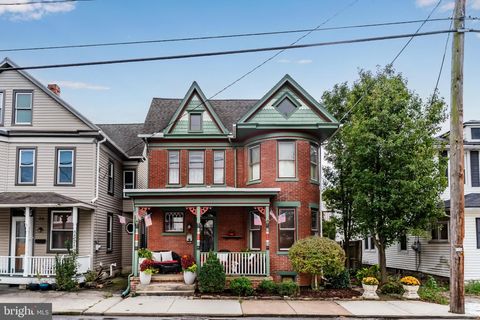 18 E KELLER STREET MECHANICSBURG PA 17055