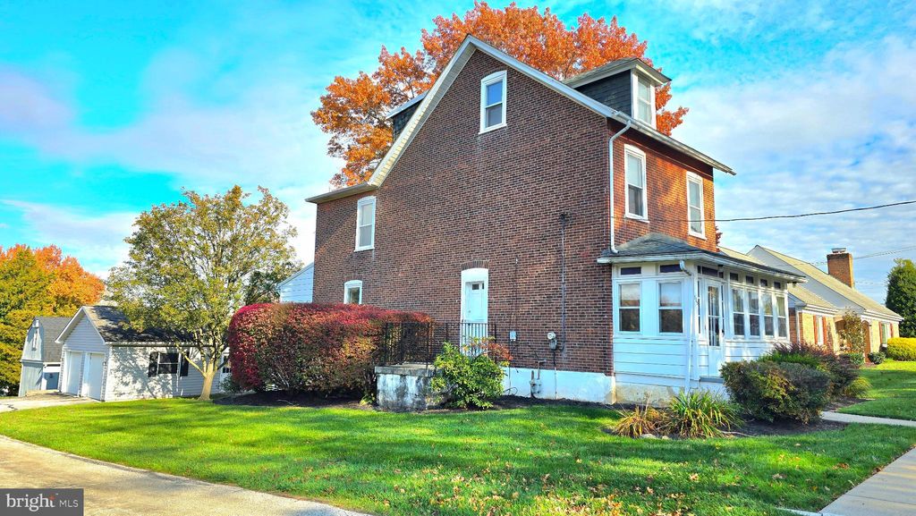 Photo of 115 Columbia Ave, PHOENIXVILLE, PA 19460 (MLS # PACT2112918)