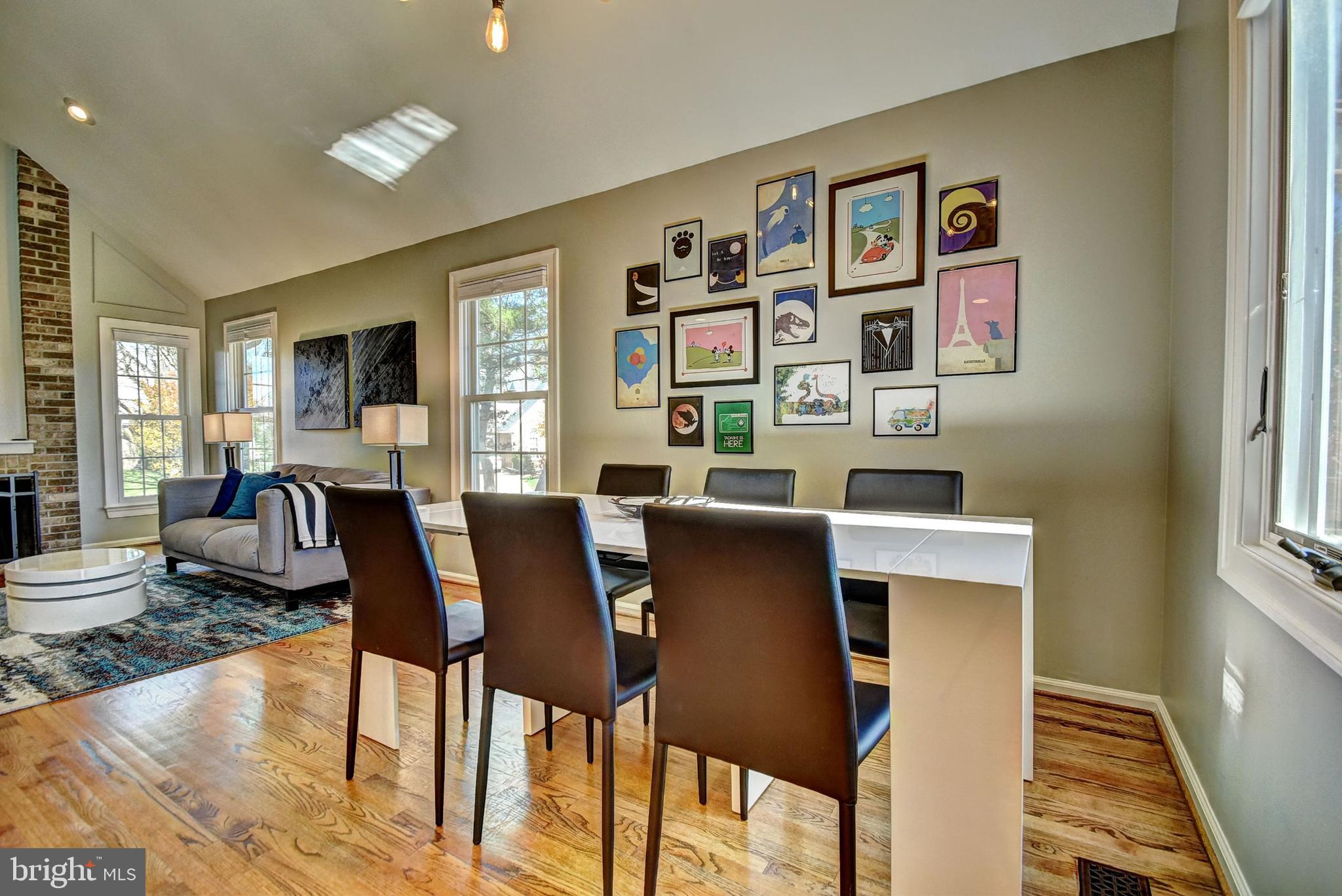 CHANTILLY HIGHLANDS - Residential