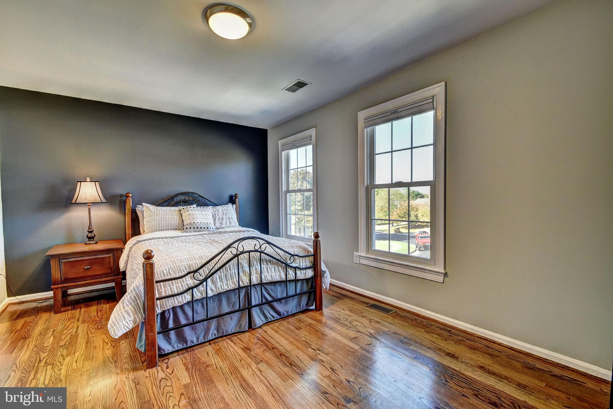 CHANTILLY HIGHLANDS - Residential