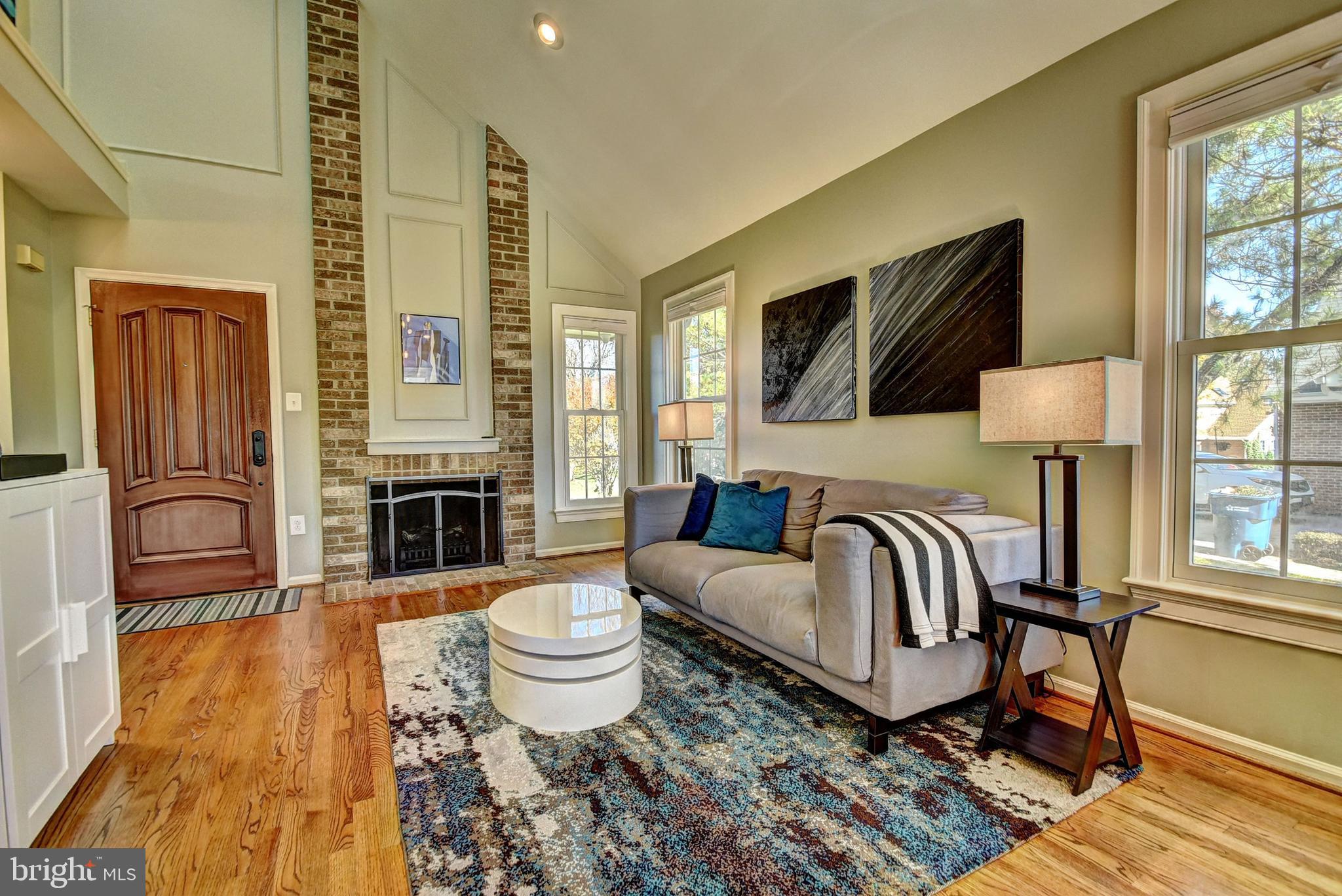 CHANTILLY HIGHLANDS - Residential