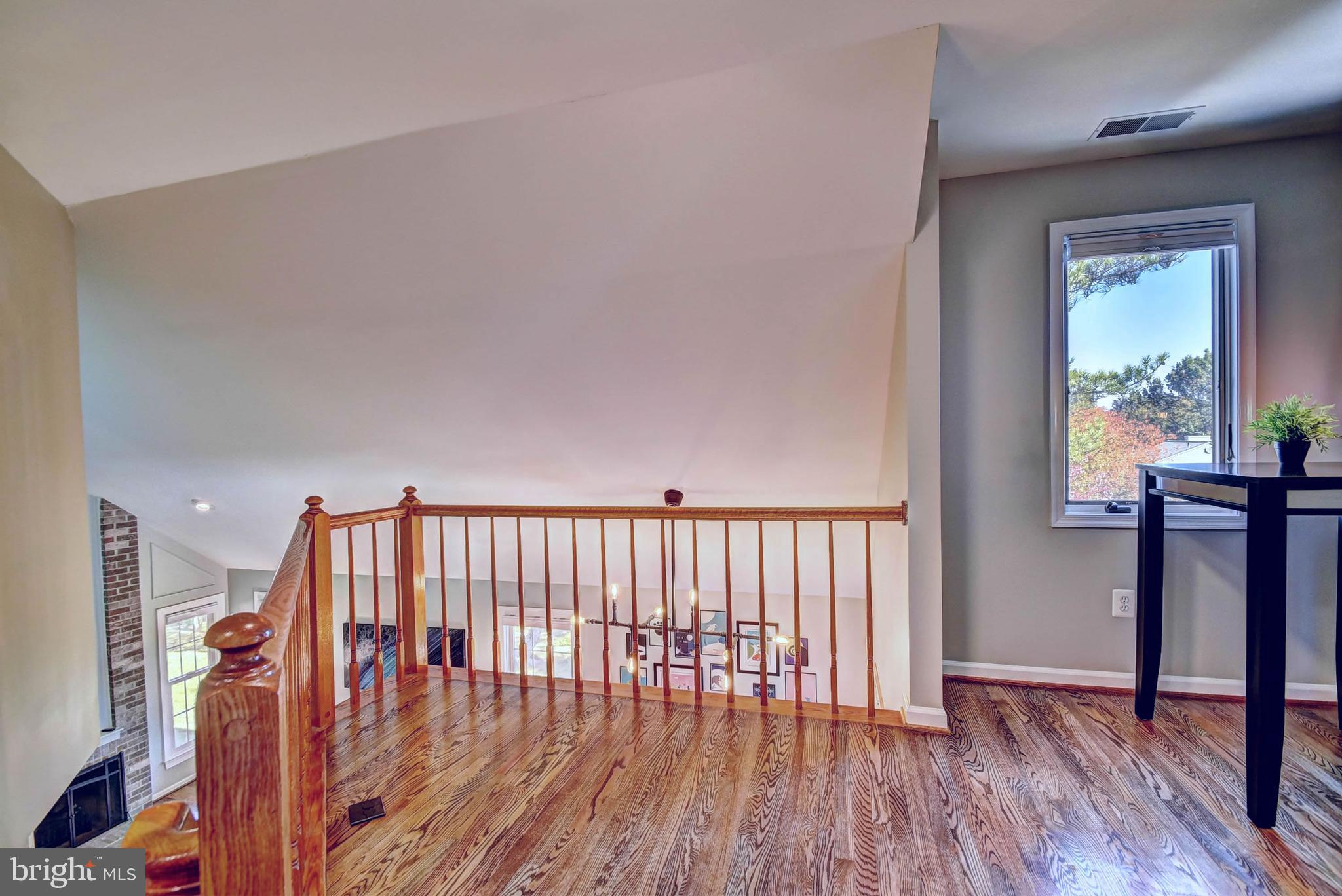 CHANTILLY HIGHLANDS - Residential