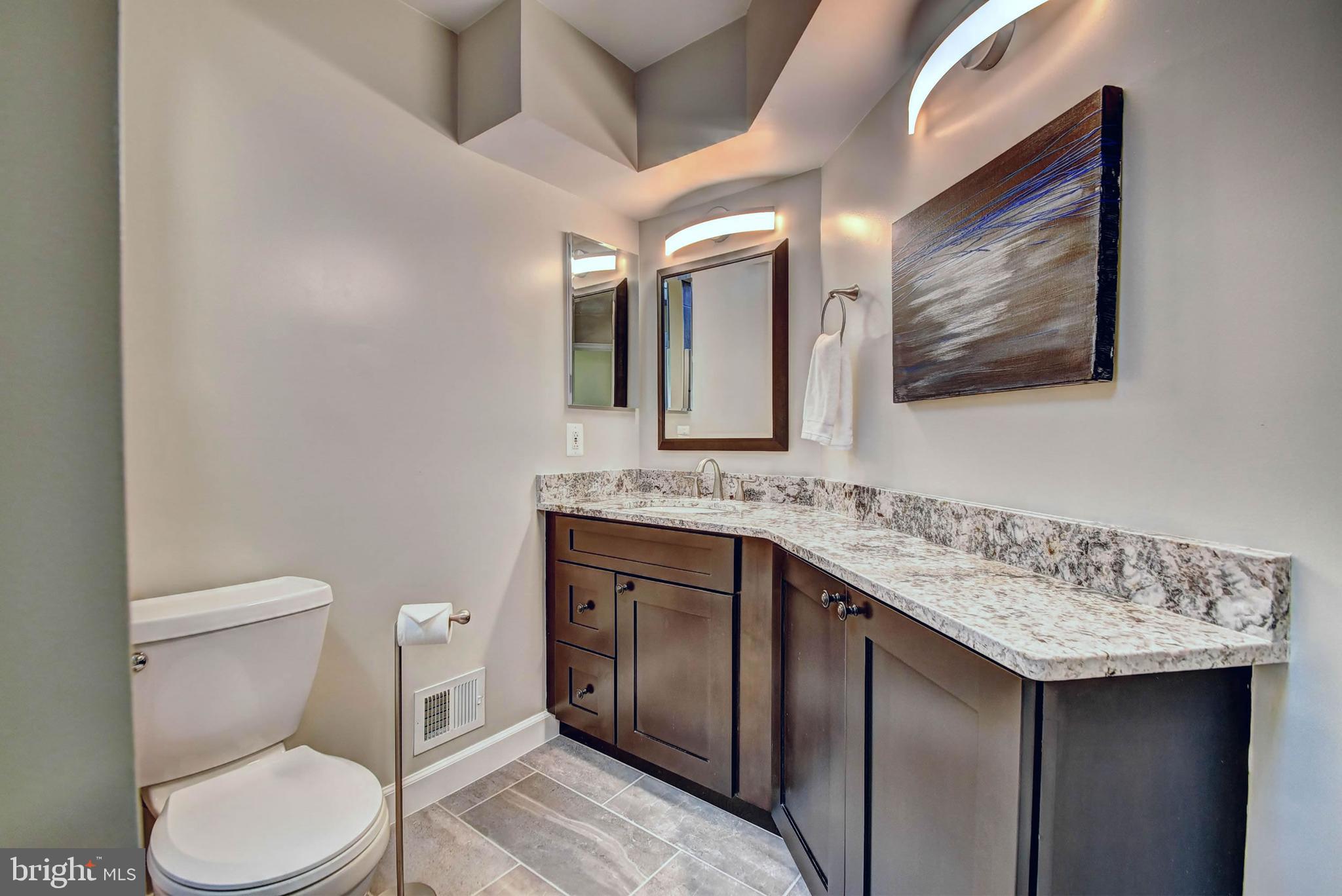 CHANTILLY HIGHLANDS - Residential