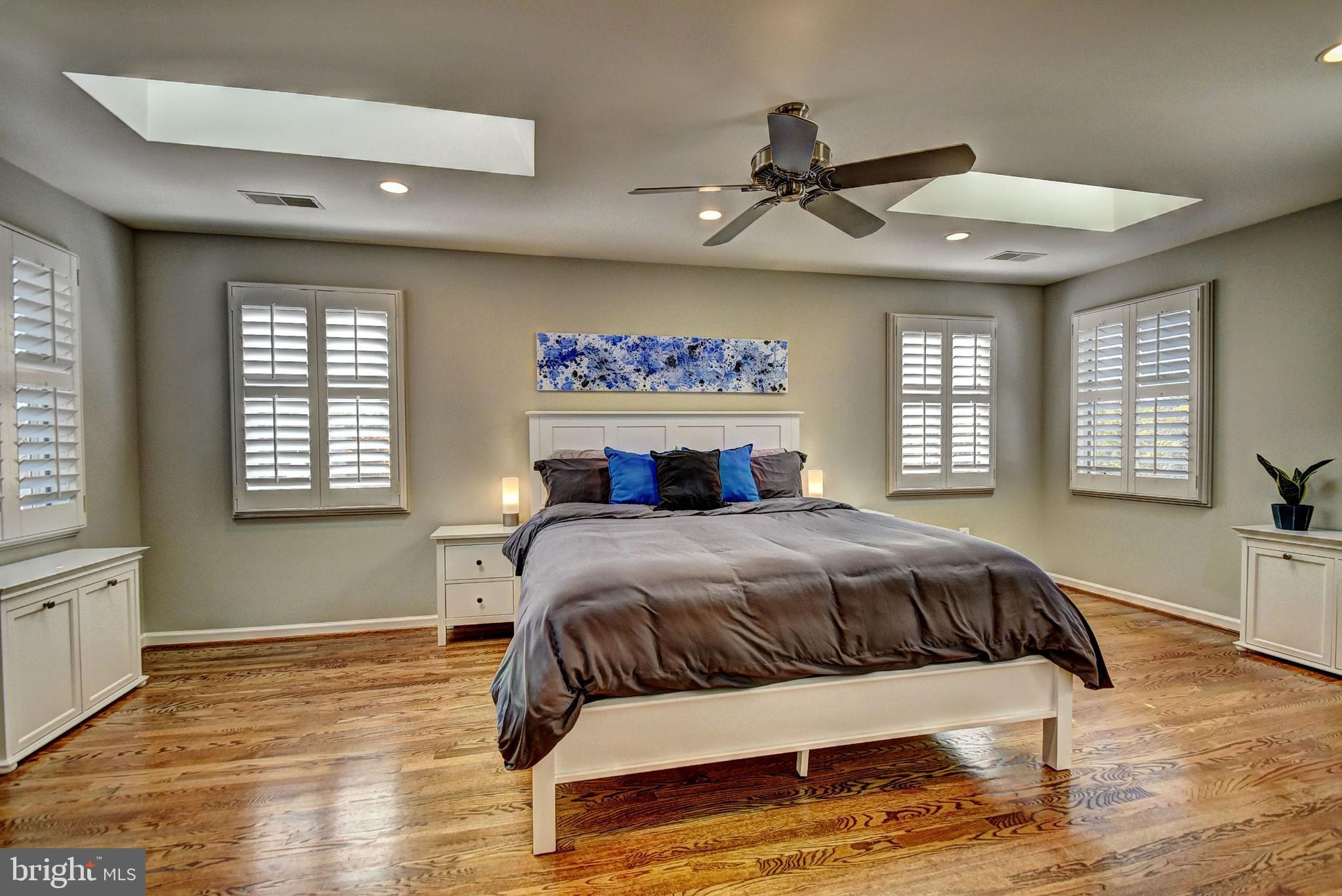 CHANTILLY HIGHLANDS - Residential