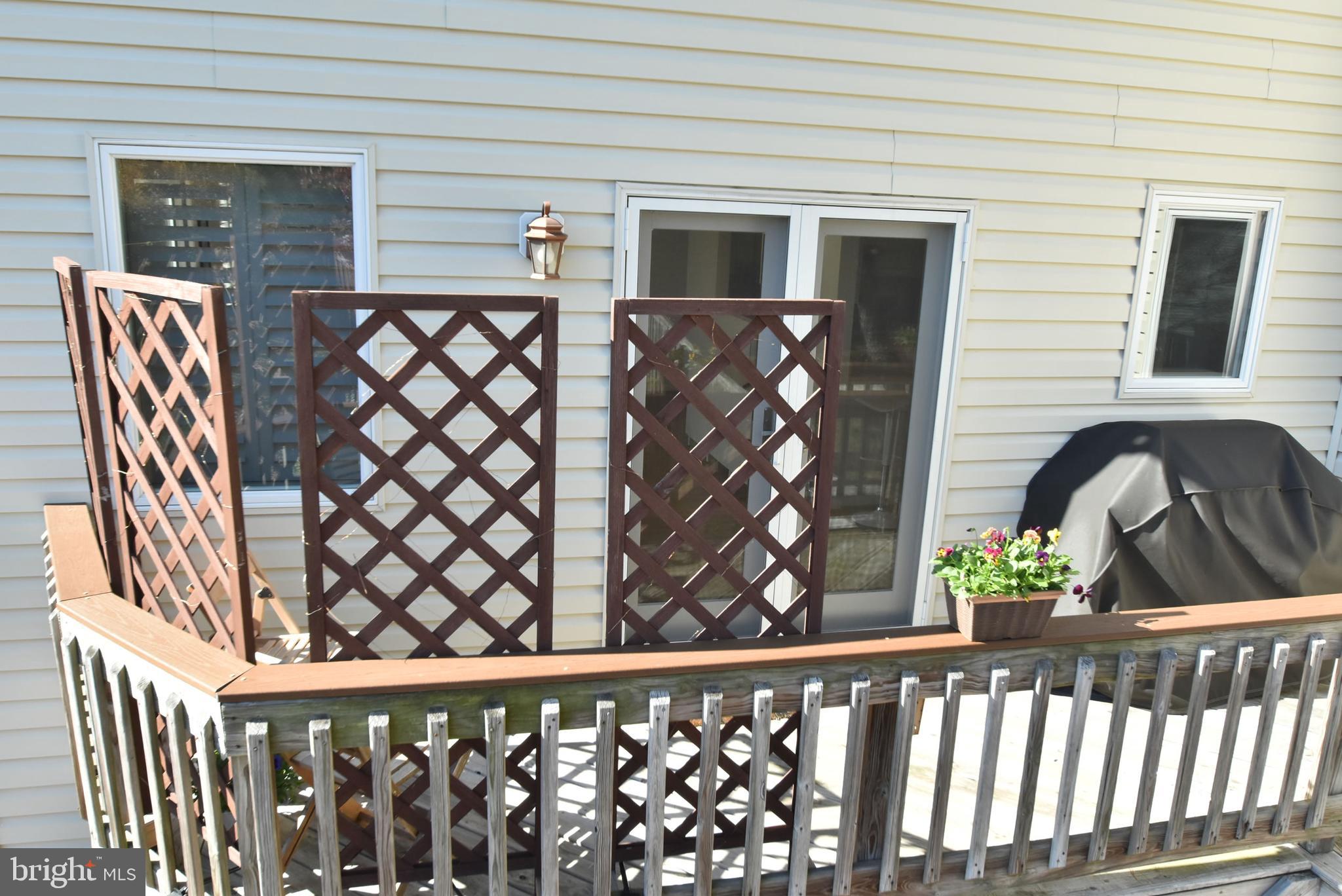 CHANTILLY HIGHLANDS - Residential