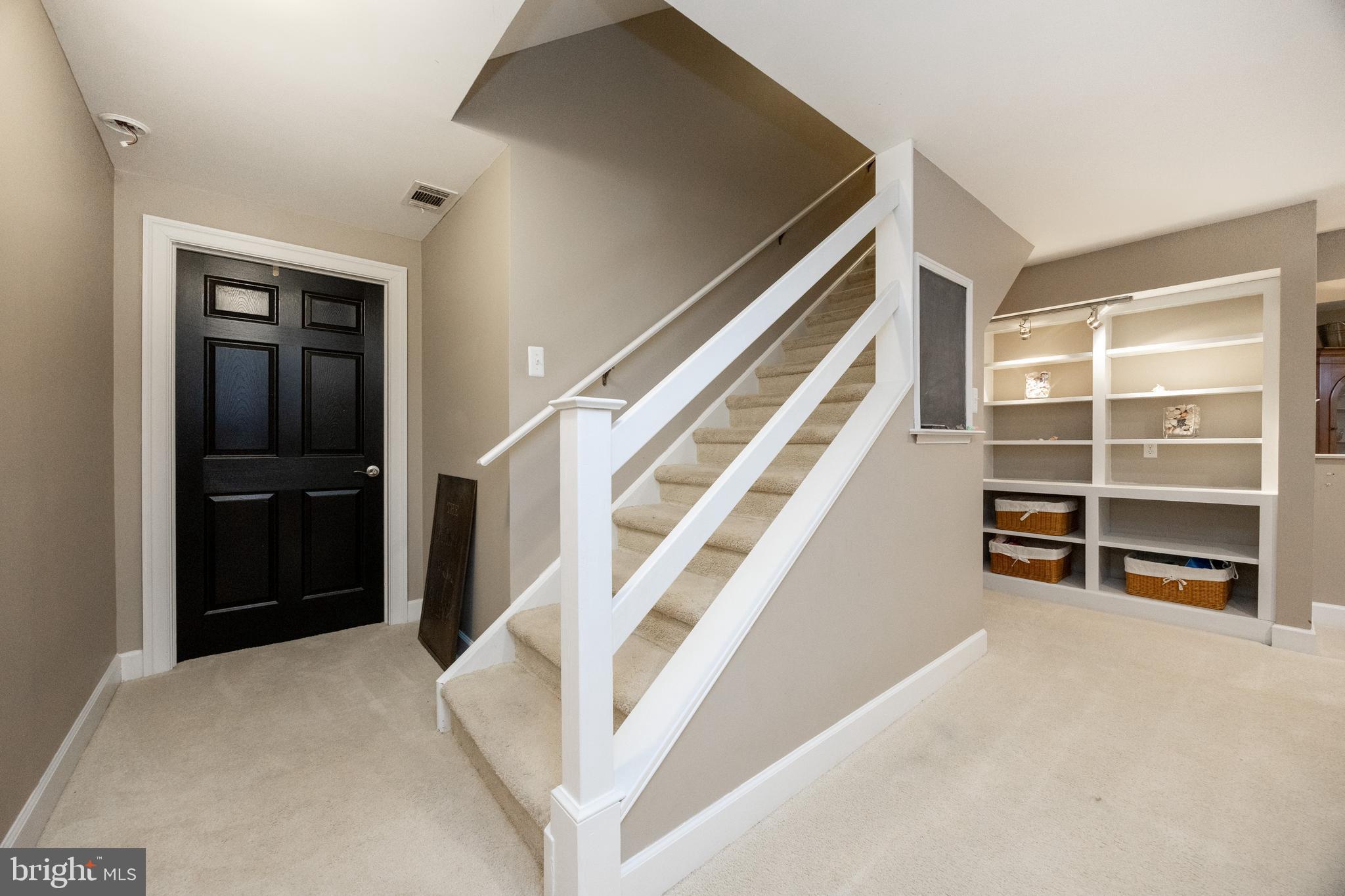 WEATHERSTONE - Residential