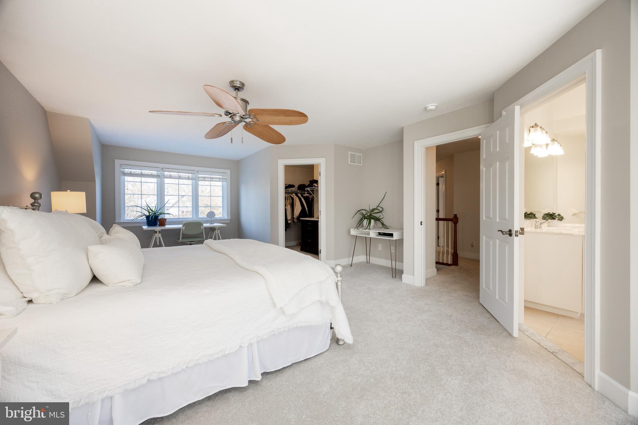 WEATHERSTONE - Residential