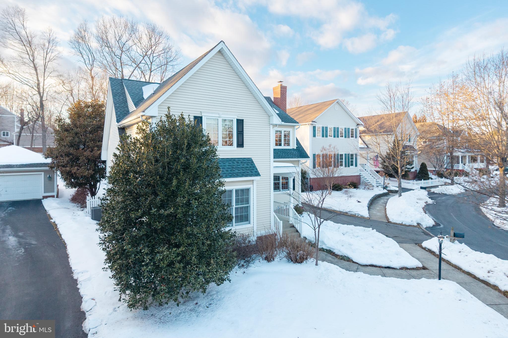 WEATHERSTONE - Residential