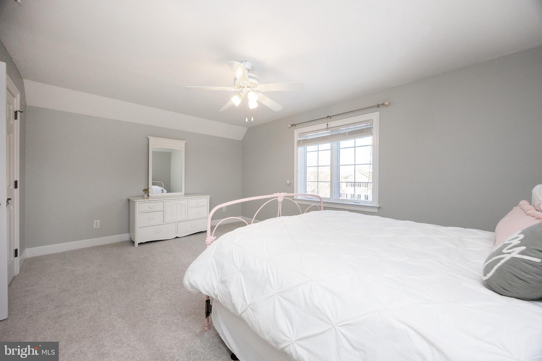 WEATHERSTONE - Residential