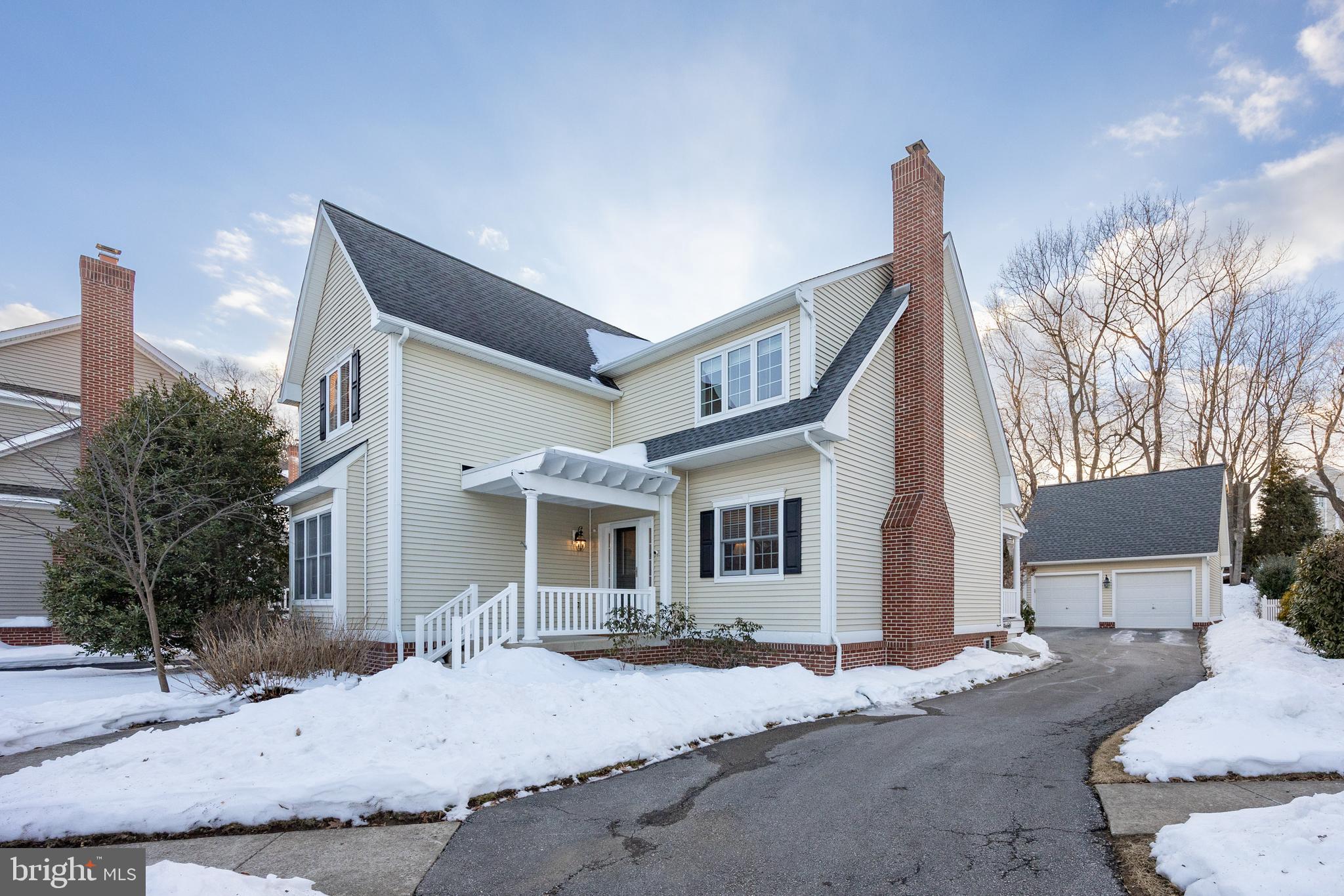 WEATHERSTONE - Residential