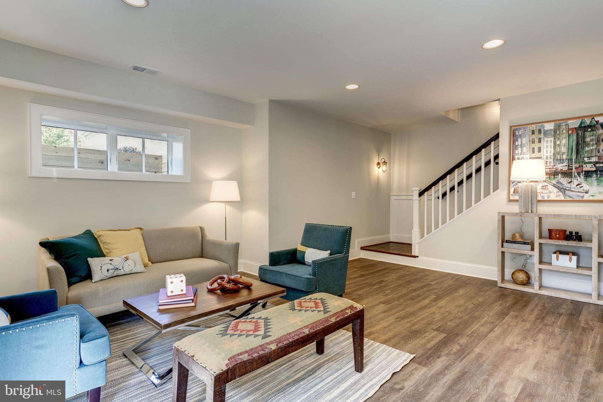 ROCK SPRING - Residential