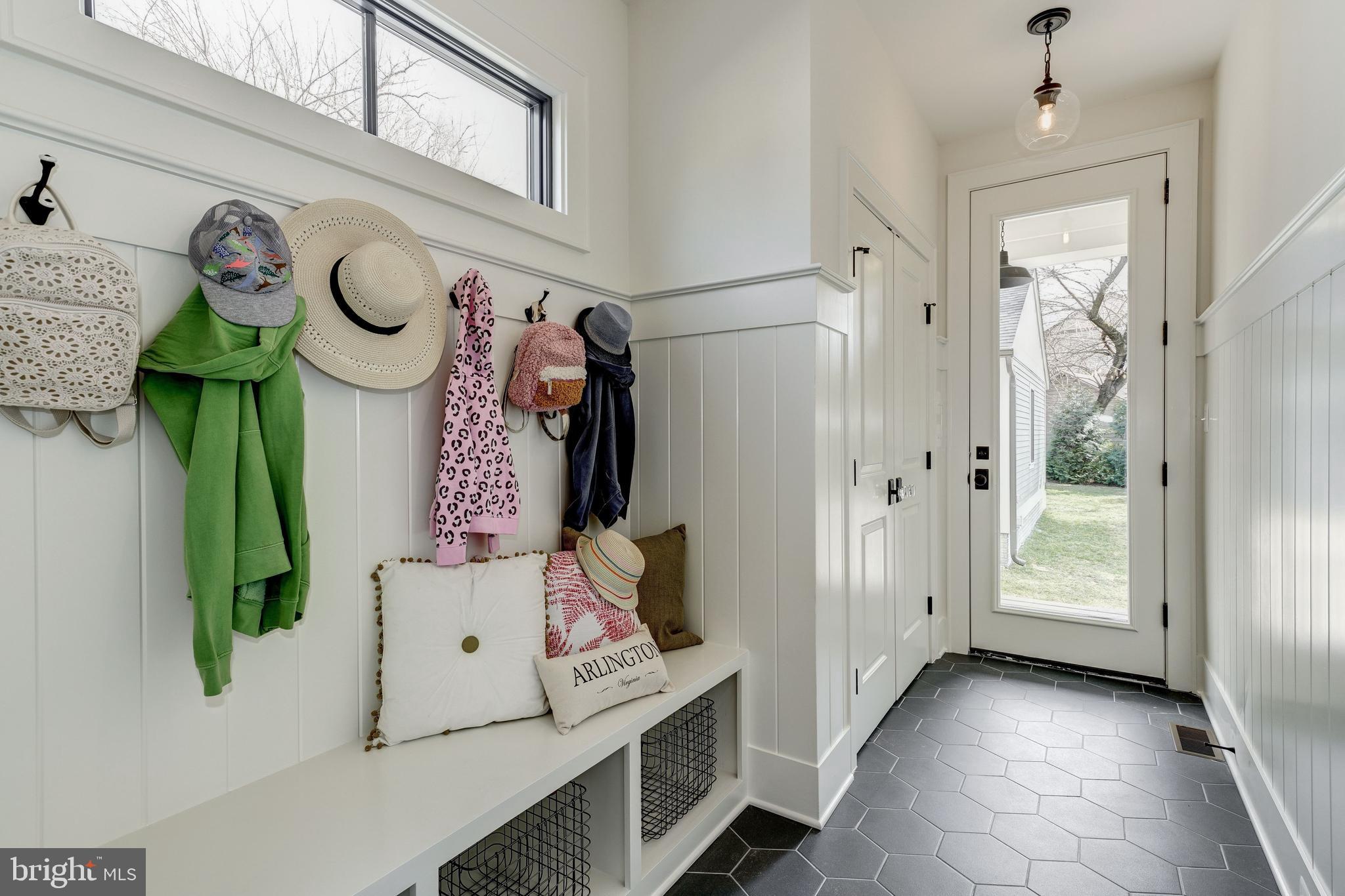 ROCK SPRING - Residential