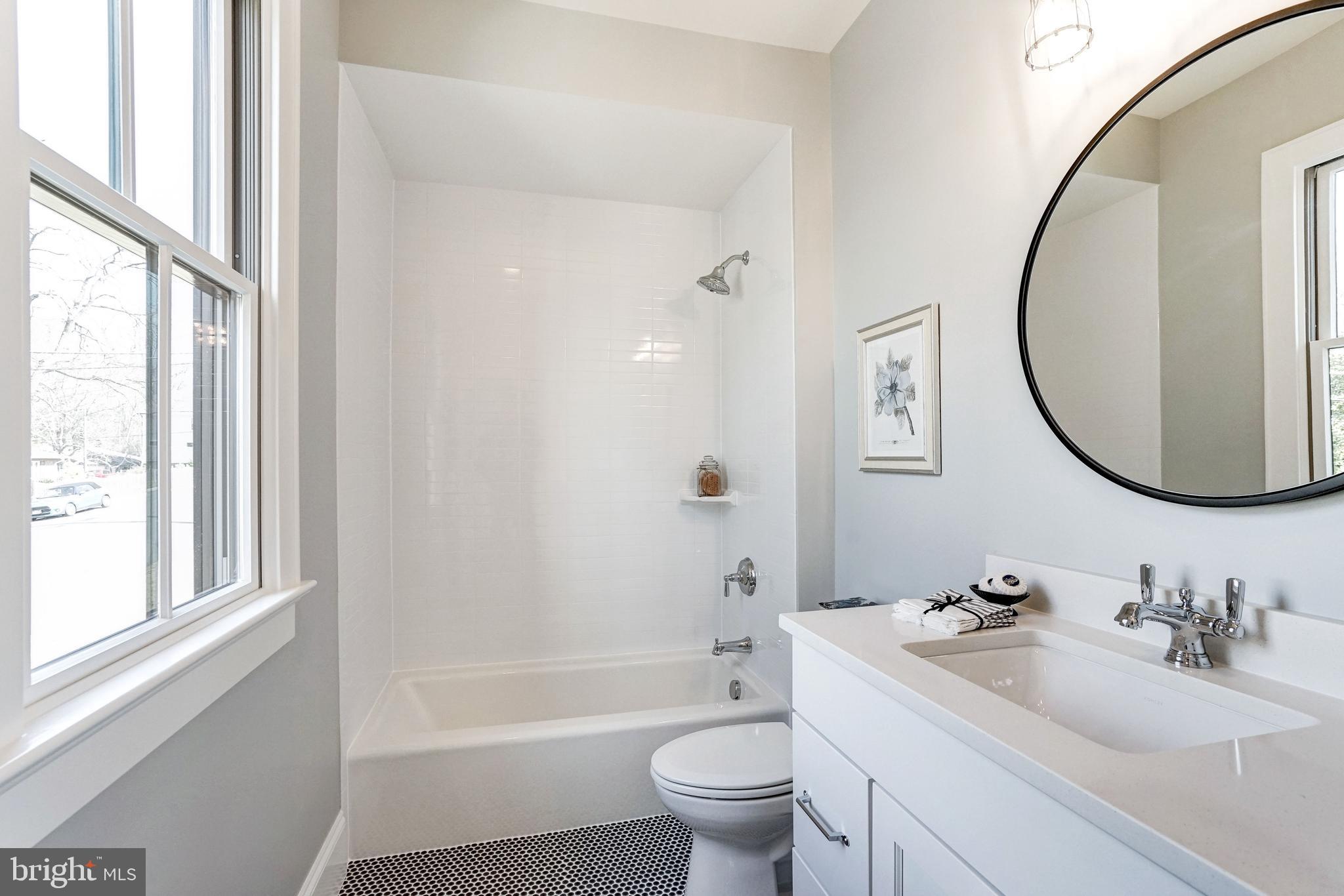 ROCK SPRING - Residential