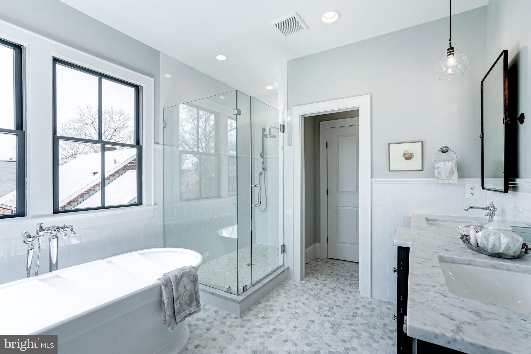 ROCK SPRING - Residential