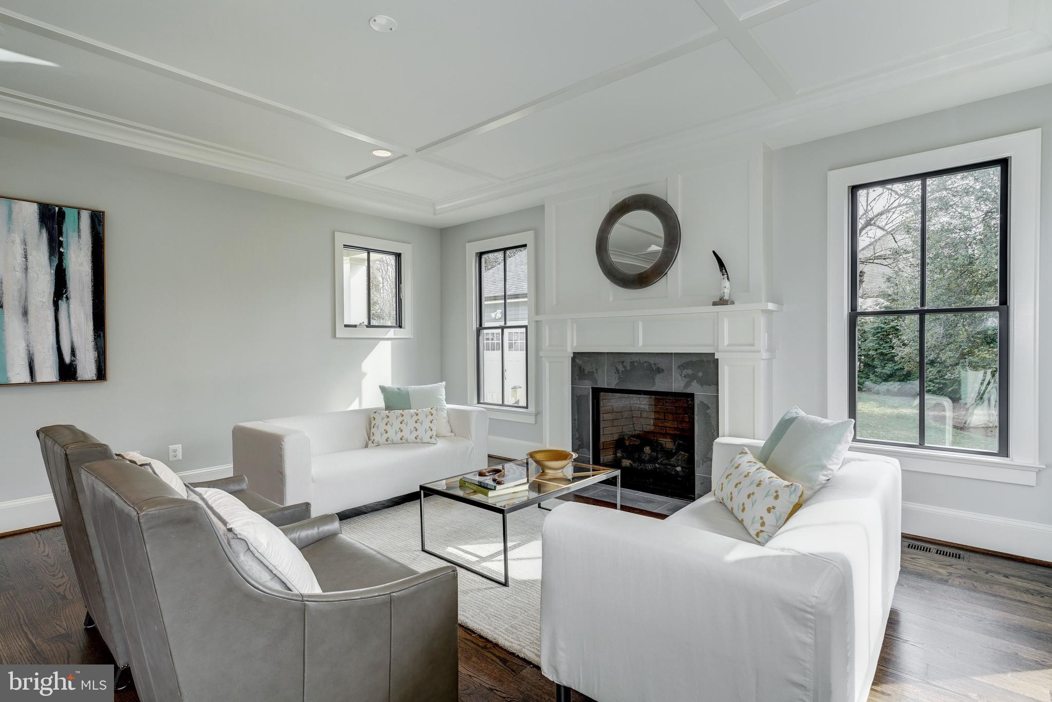 ROCK SPRING - Residential