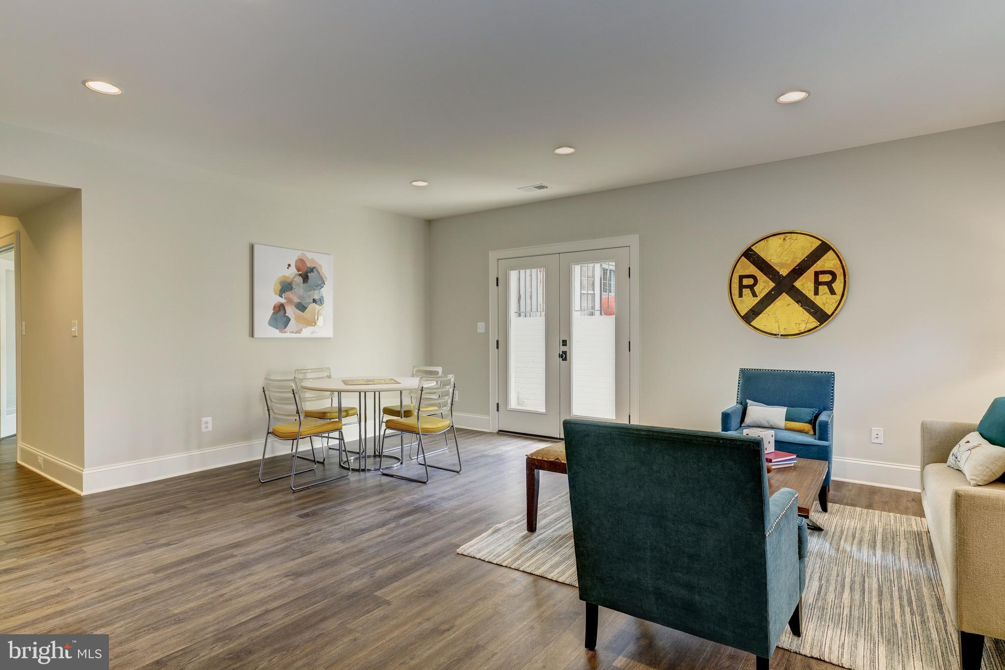 ROCK SPRING - Residential