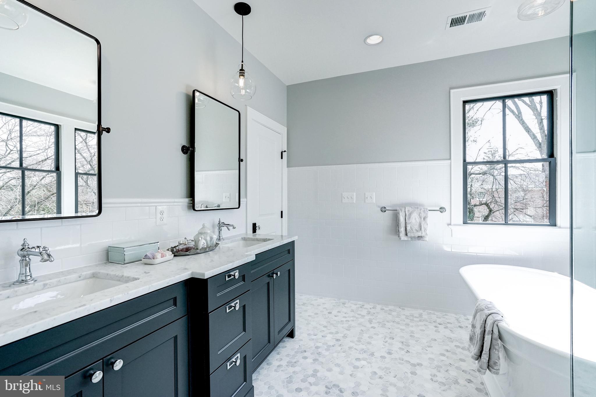 ROCK SPRING - Residential