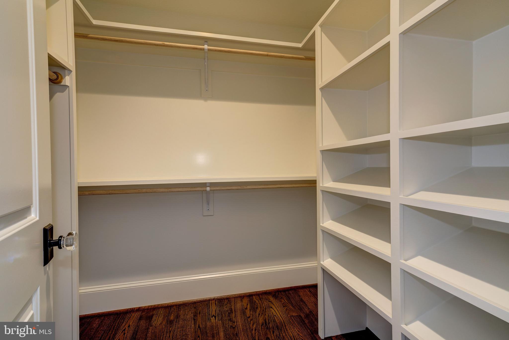 ROCK SPRING - Residential