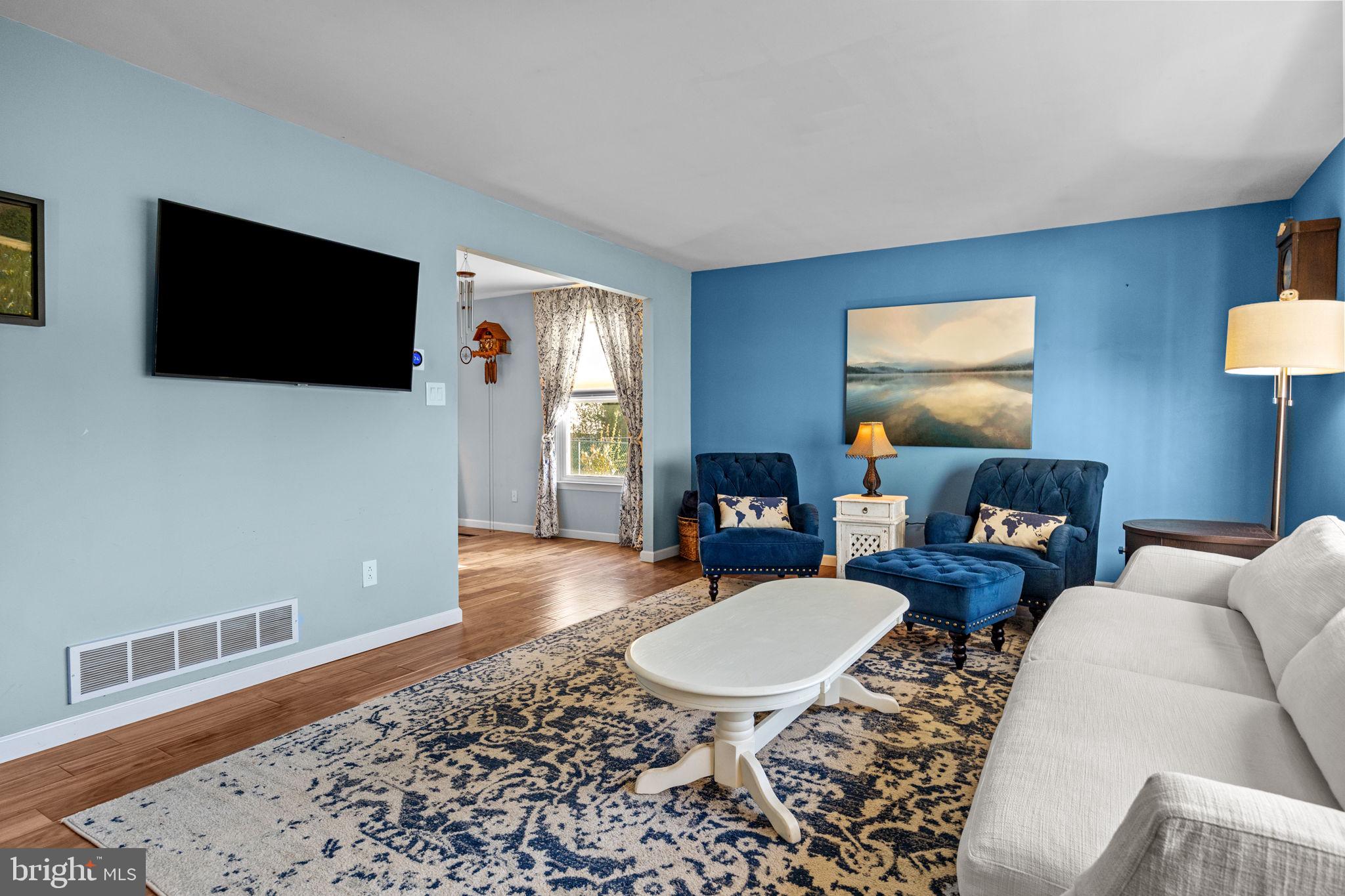 NESHAMINY VALLEY - Residential