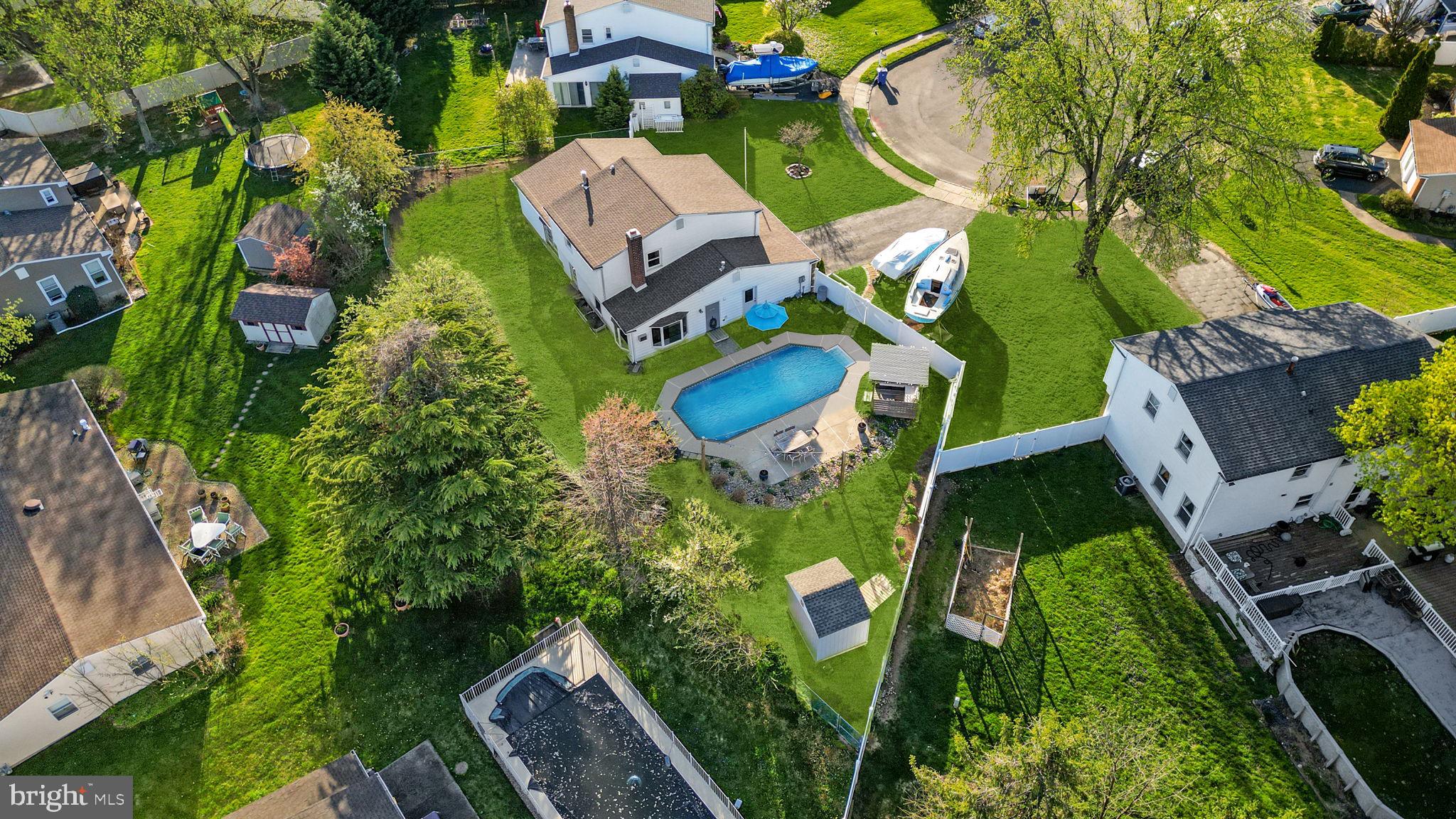 NESHAMINY VALLEY - Residential