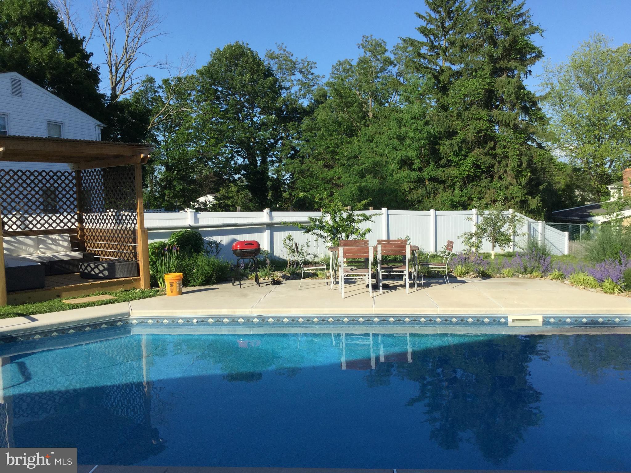 NESHAMINY VALLEY - Residential