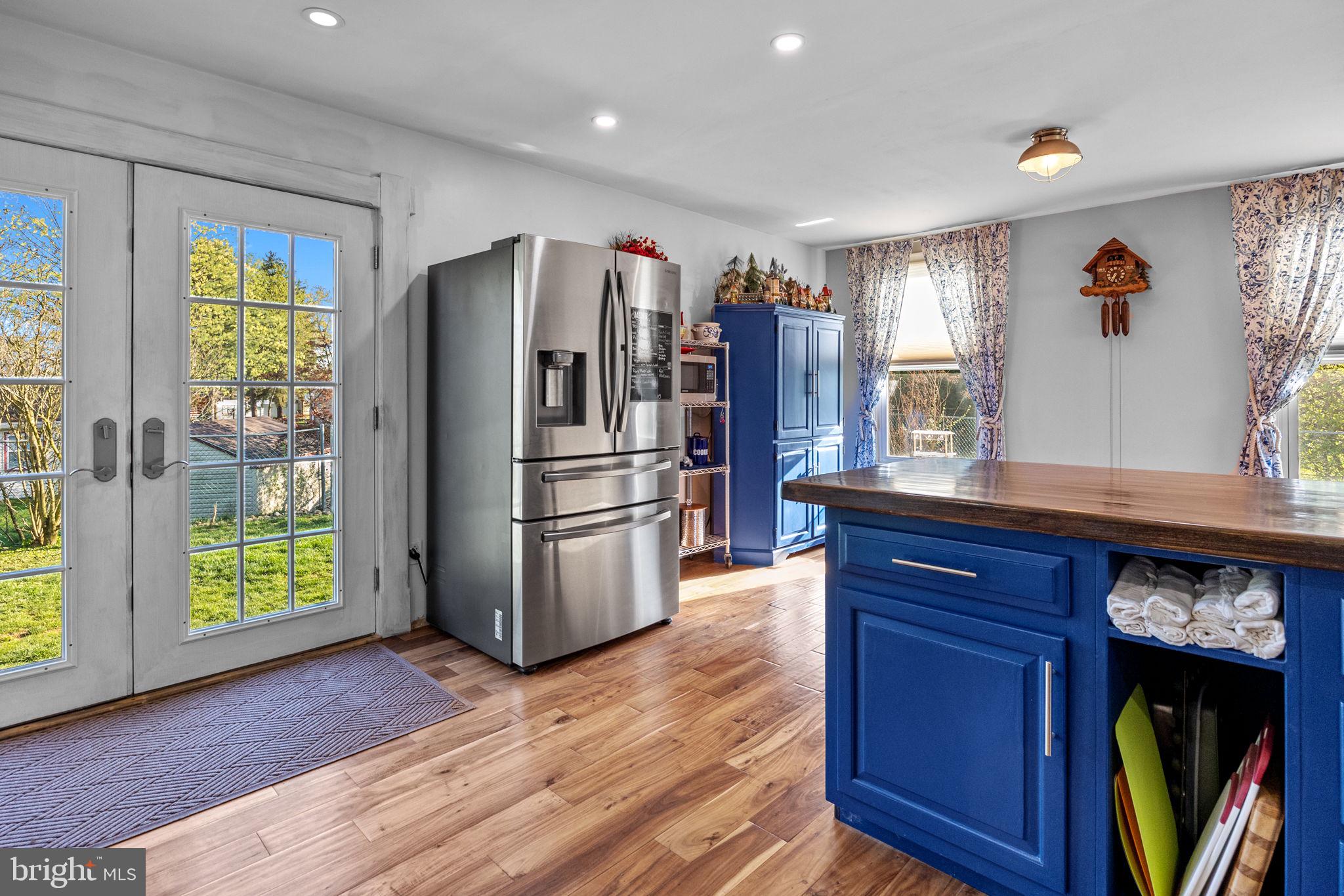 NESHAMINY VALLEY - Residential