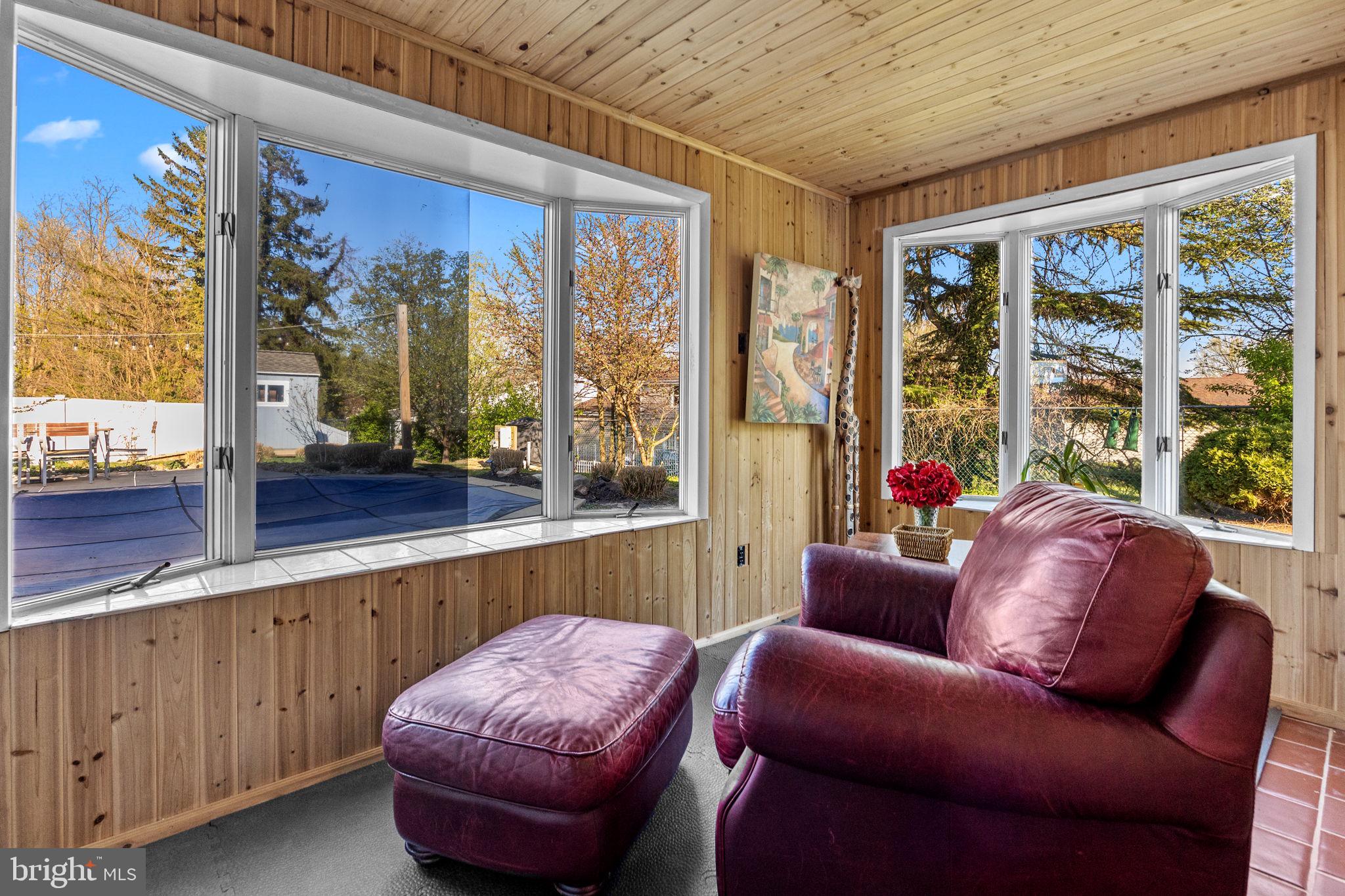 NESHAMINY VALLEY - Residential