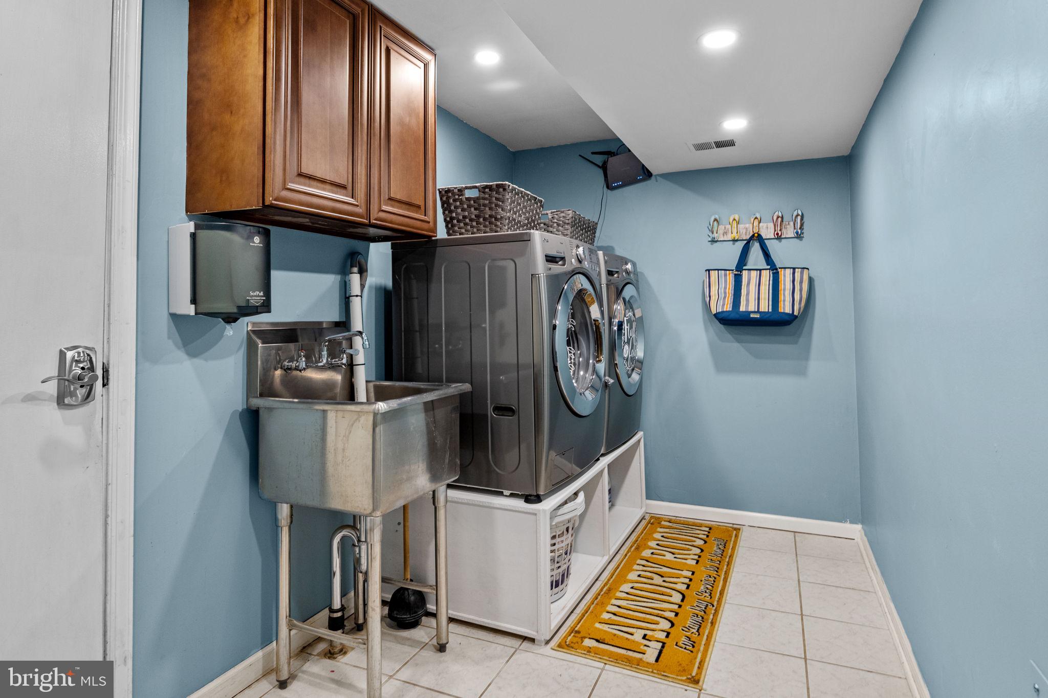 NESHAMINY VALLEY - Residential