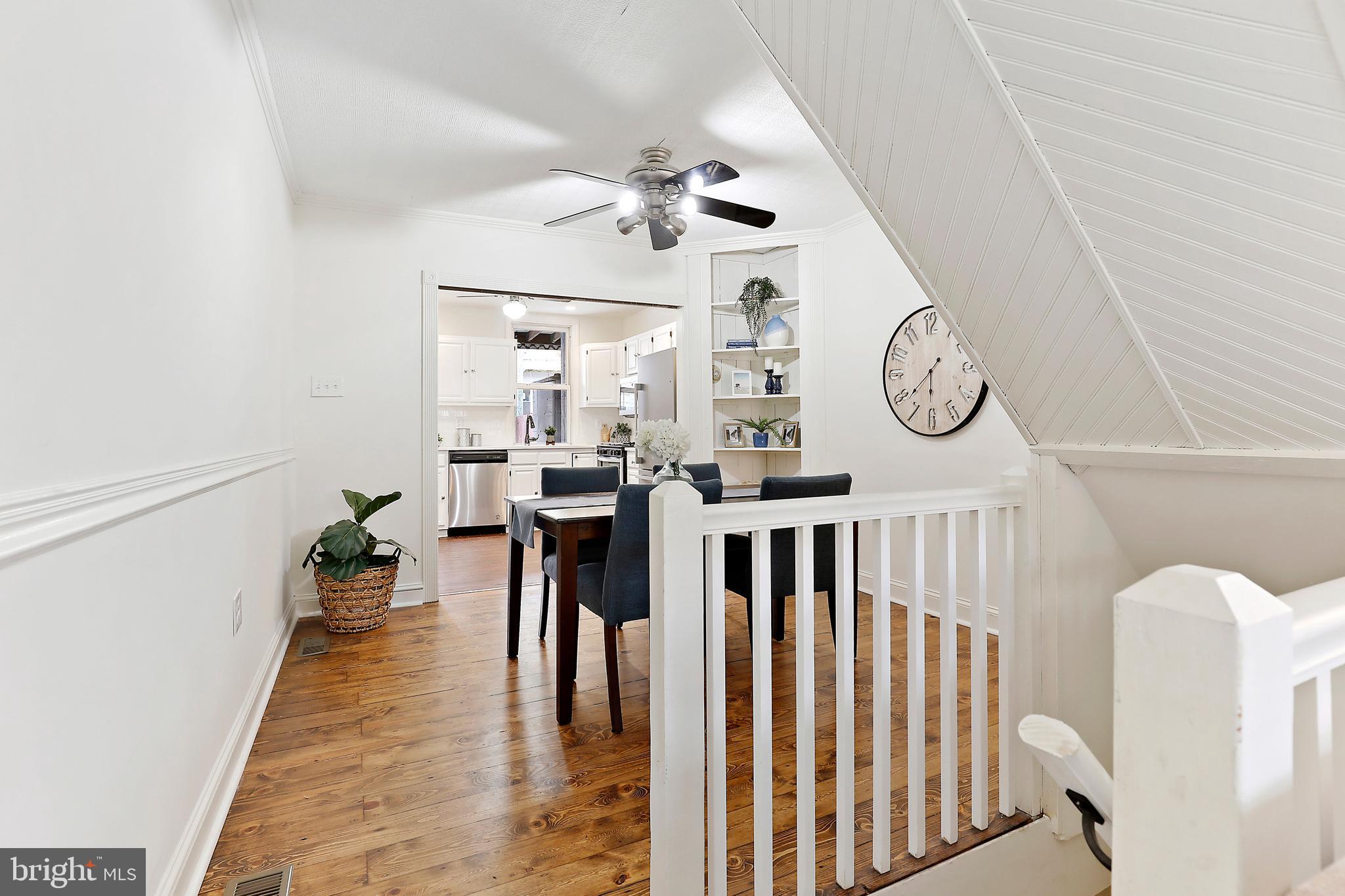 LOCUST POINT - Residential